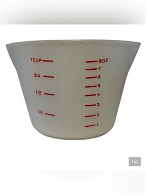 8 Oz 1 Cup Silicone measuring cup By Design double spouted easily pourable